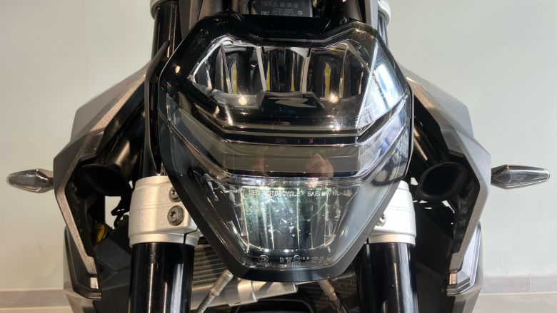 BMW F900 R